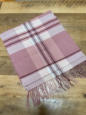 Lands End Women’s Pink Plaid Fringe Scarf